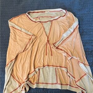 Women's Tan and Red Top